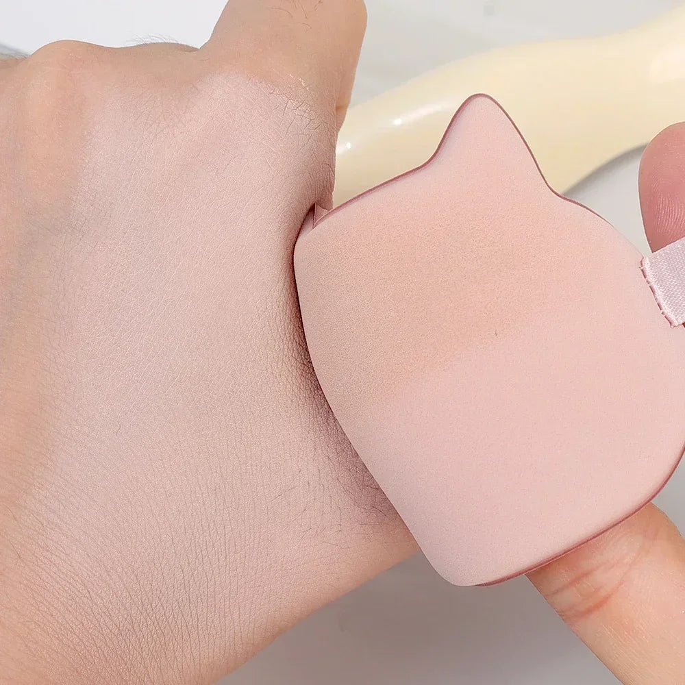Cute Cat Makeup Puff 🐱 Smooth, flawless finish for dry or wet use!