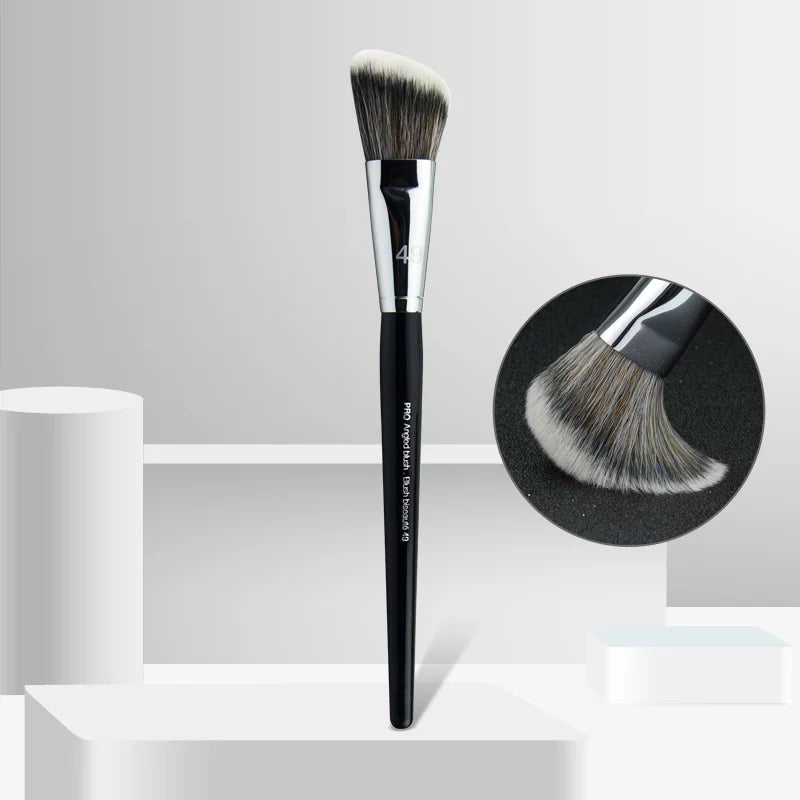 Professional Foundation Brush 47