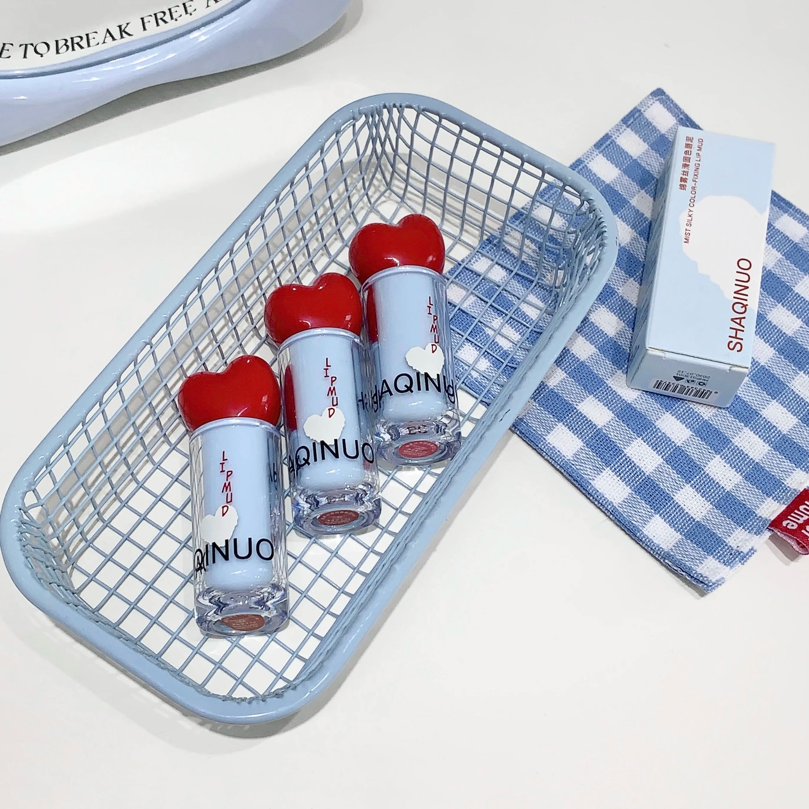 SHAQINUO Velvet Matte Lip Mud Soft Mist Mousse Lip