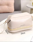 Cosmetic Storage Bag – Spacious & Portable A stylish, high-capacity organizer for your cosmetics and toiletries, ideal for travel.
